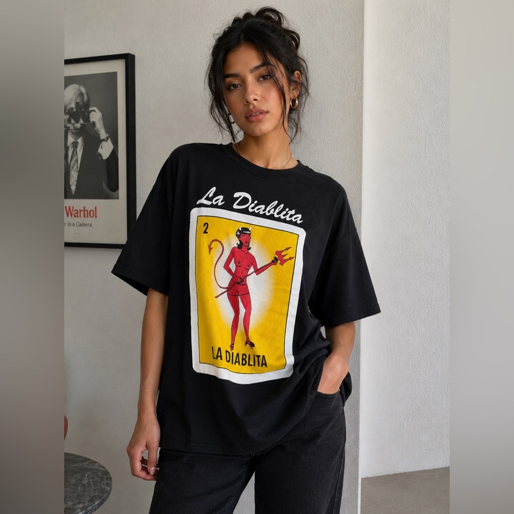 Lotería “La Diablita” Graphic Tee
Size XL